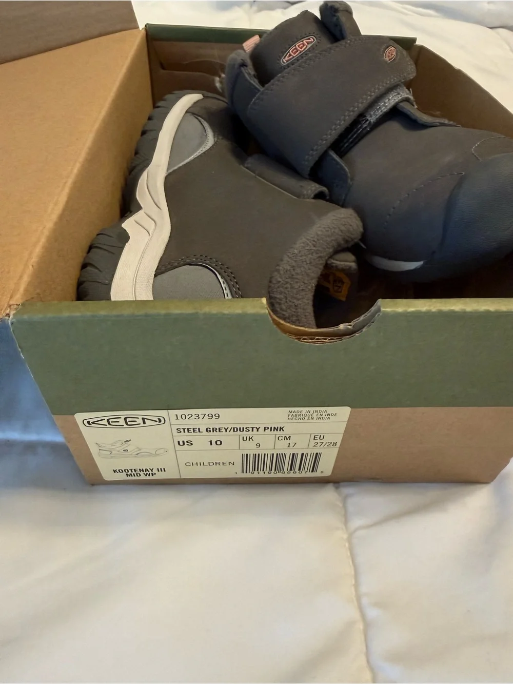 KEEN Kids Gray Velcro Winter Boots